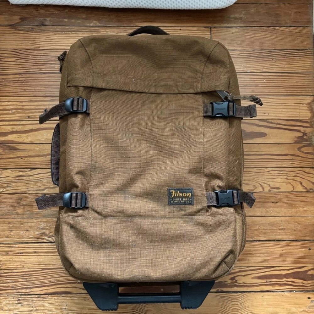 FILSON DRYDEN 2-WHEEL CARRY-ON BAG 20047728 WHISKEY GENTLY USED 22 LUGGAGE RARE